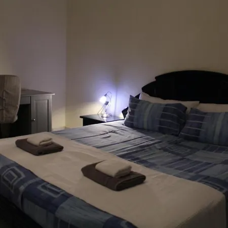 Ferienhaus In Puerto Del Carmen Mit Whirlpool, Garten Und Terrasse بيت للعطل *